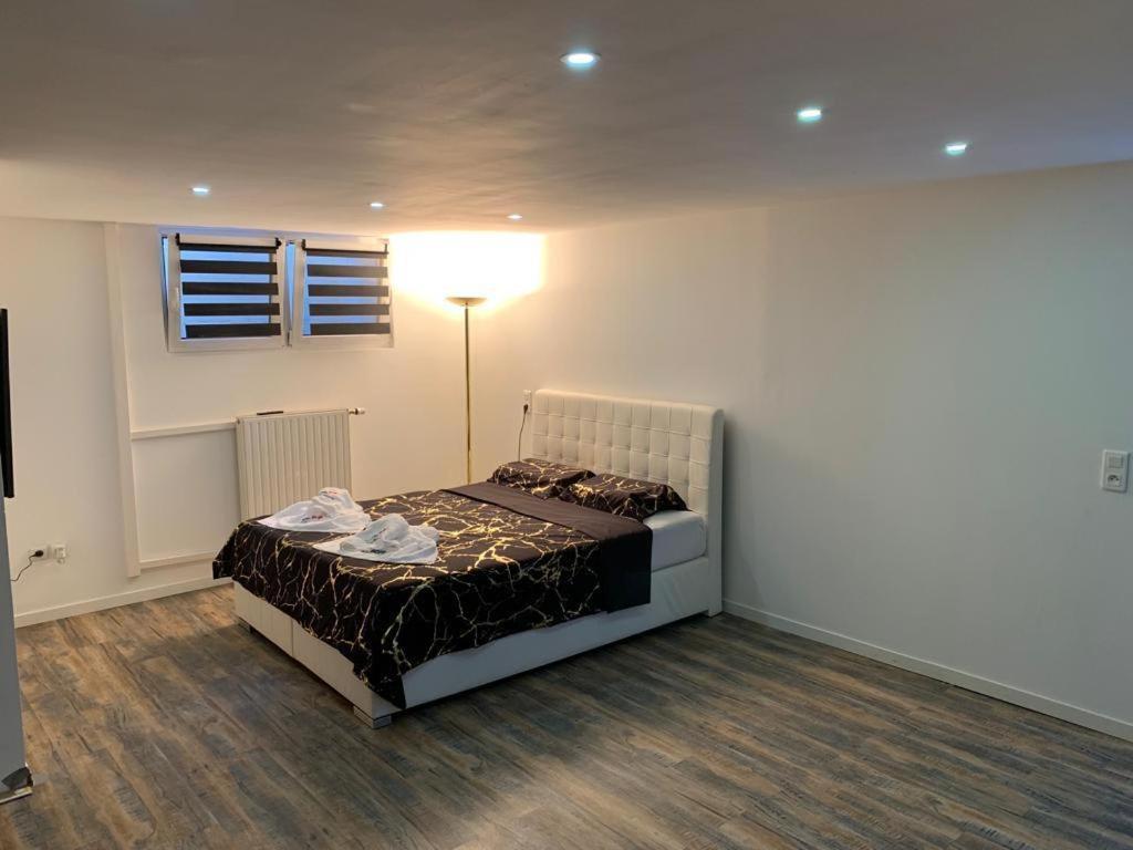 Studio 45M2 Tres Calme Village-Neuf 외부 사진