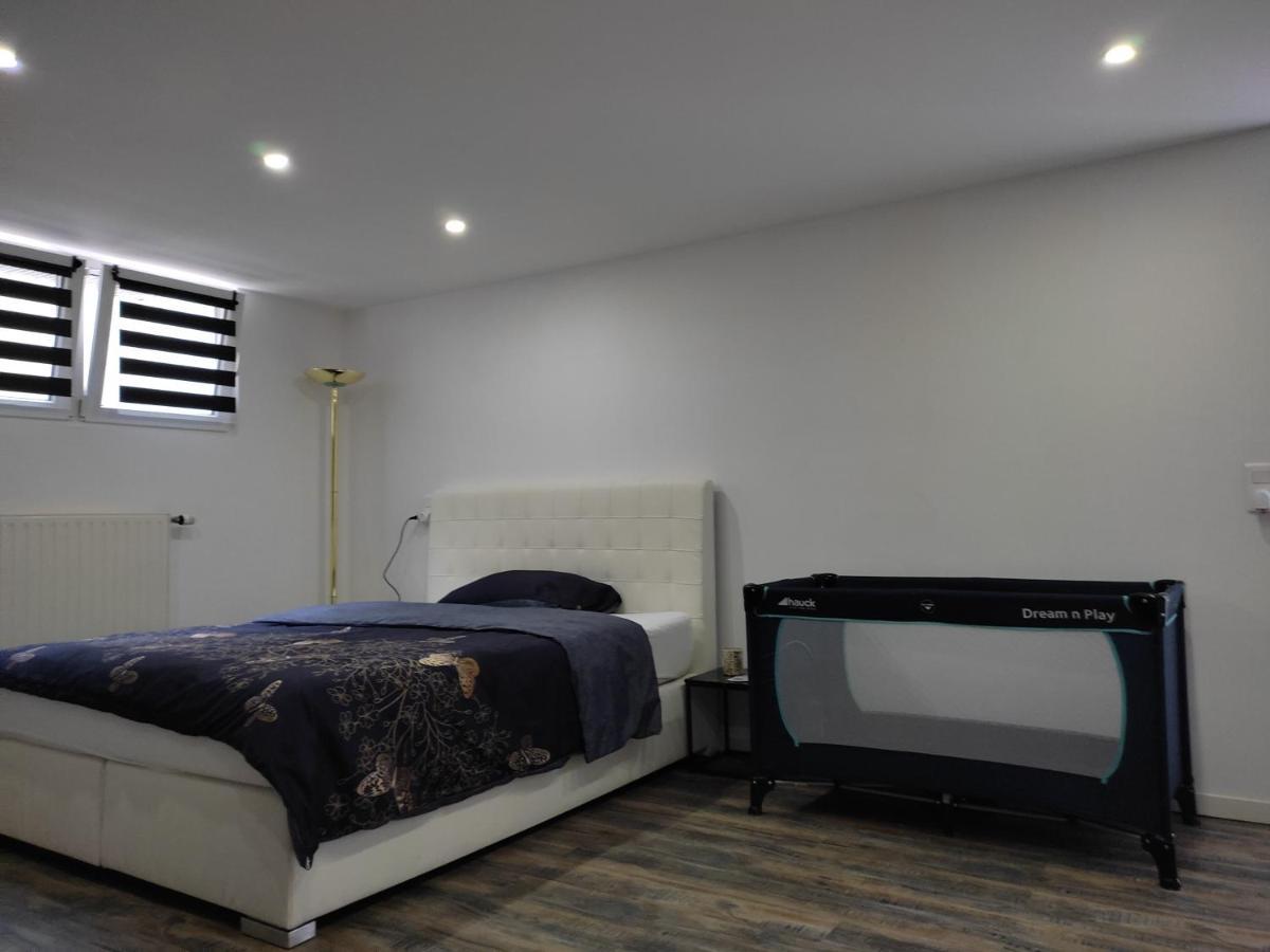 Studio 45M2 Tres Calme Village-Neuf 외부 사진