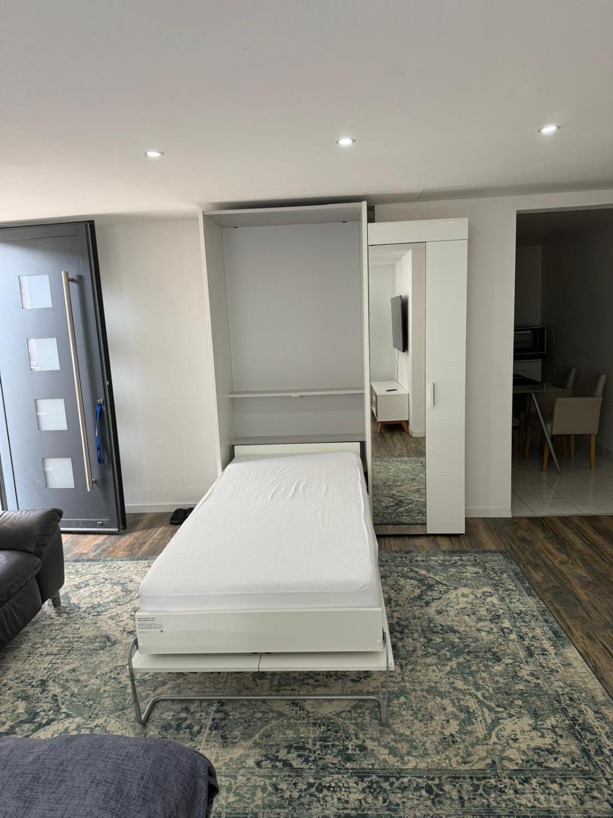 Studio 45M2 Tres Calme Village-Neuf 외부 사진